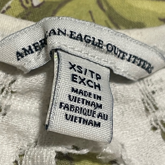 AE Lace Cut Out Top - Picture 7 of 7